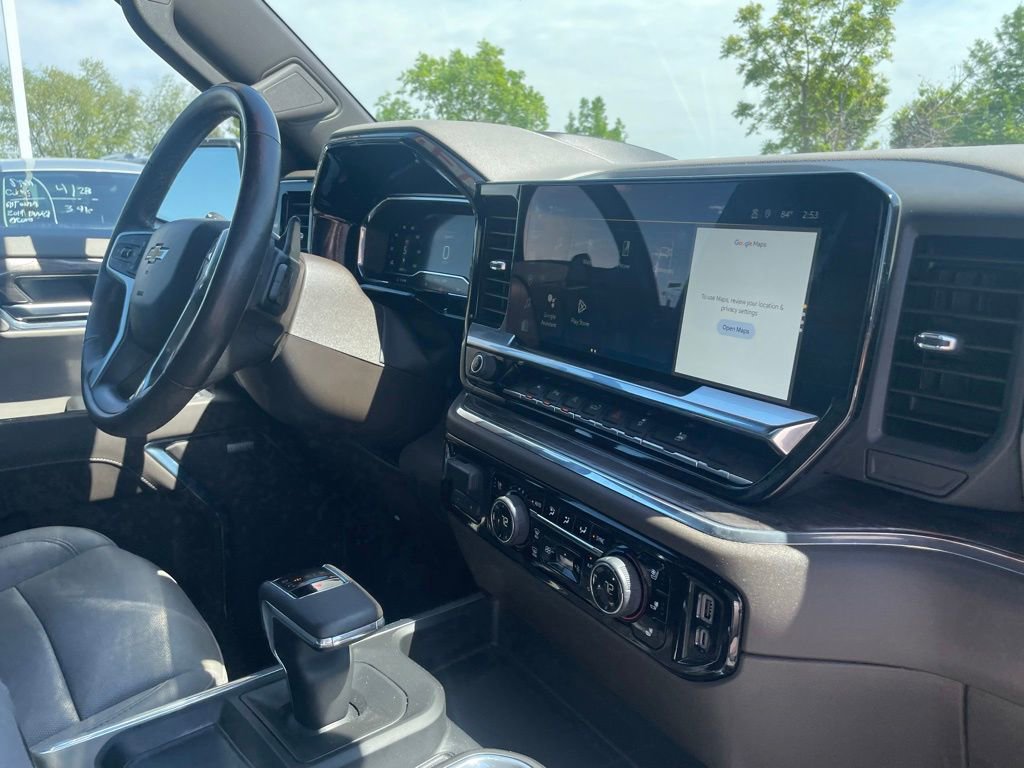 Used 2023 Chevrolet Silverado 1500 LTZ w/ LTZ Premium Package AWD/4WD image 30