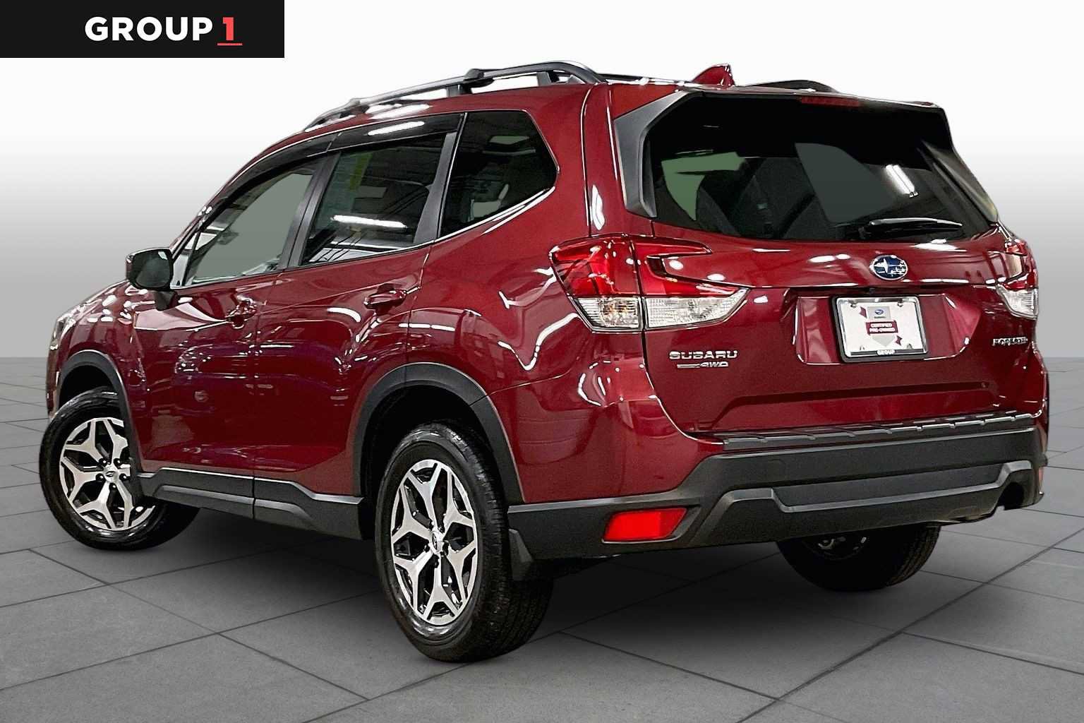 Used 2023 Subaru Forester Premium AWD/4WD image 12