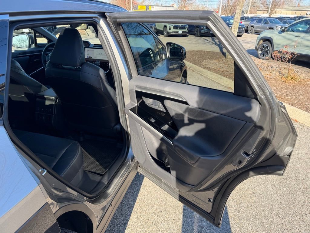 Used 2025 Toyota bZ4X AWD image 20