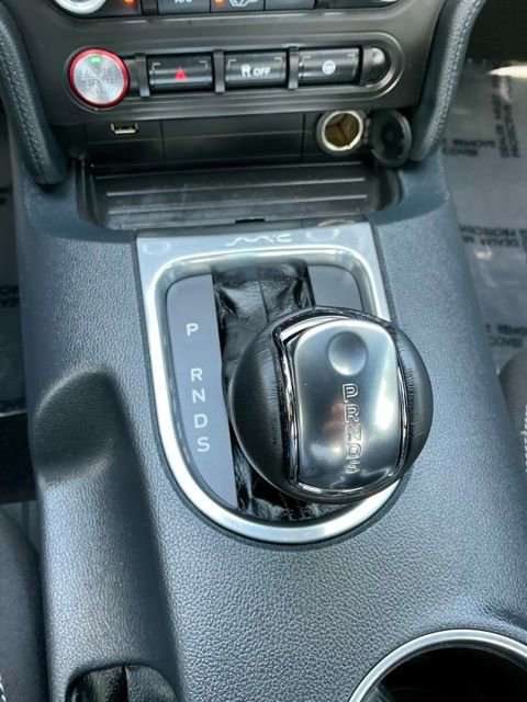 Used 2022 Ford Mustang Coupe image 17