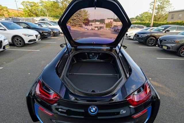 Used 2016 BMW i8 image 38