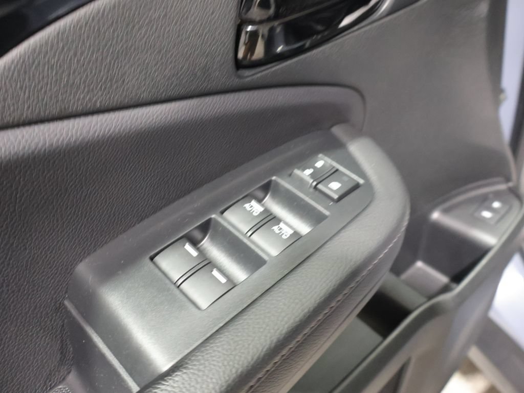 Used 2023 Honda Passport Elite image 14