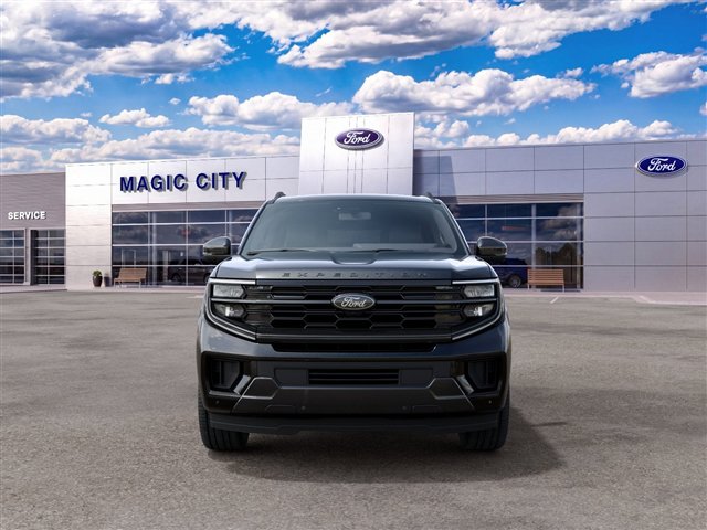 New 2027 Ford Expedition Platinum w/ Stealth Appearance Package AWD/4WD image 3
