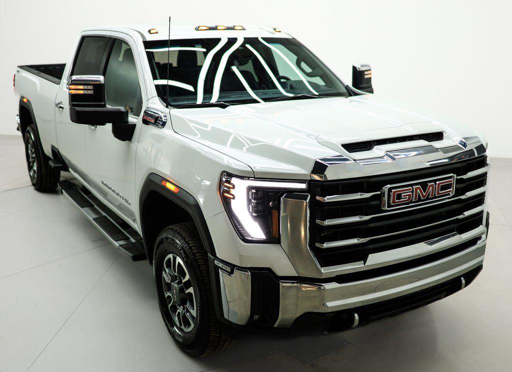 Used 2024 GMC Sierra 3500 SLT image 66