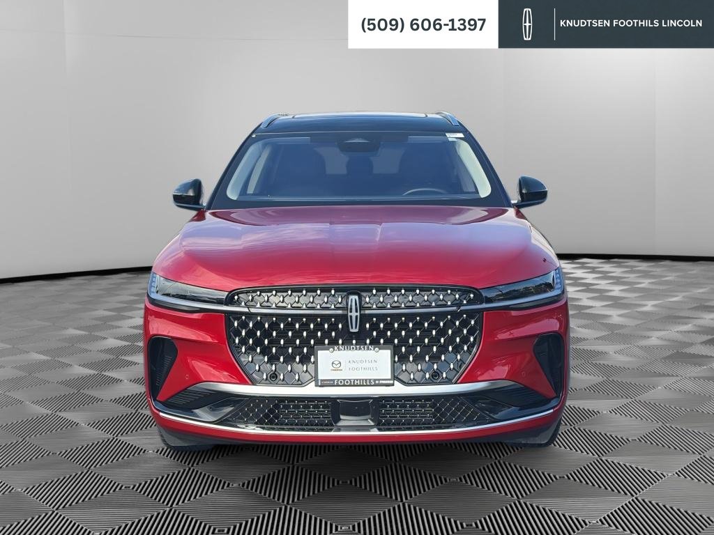 Used 2026 Lincoln Nautilus Reserve AWD/4WD image 2