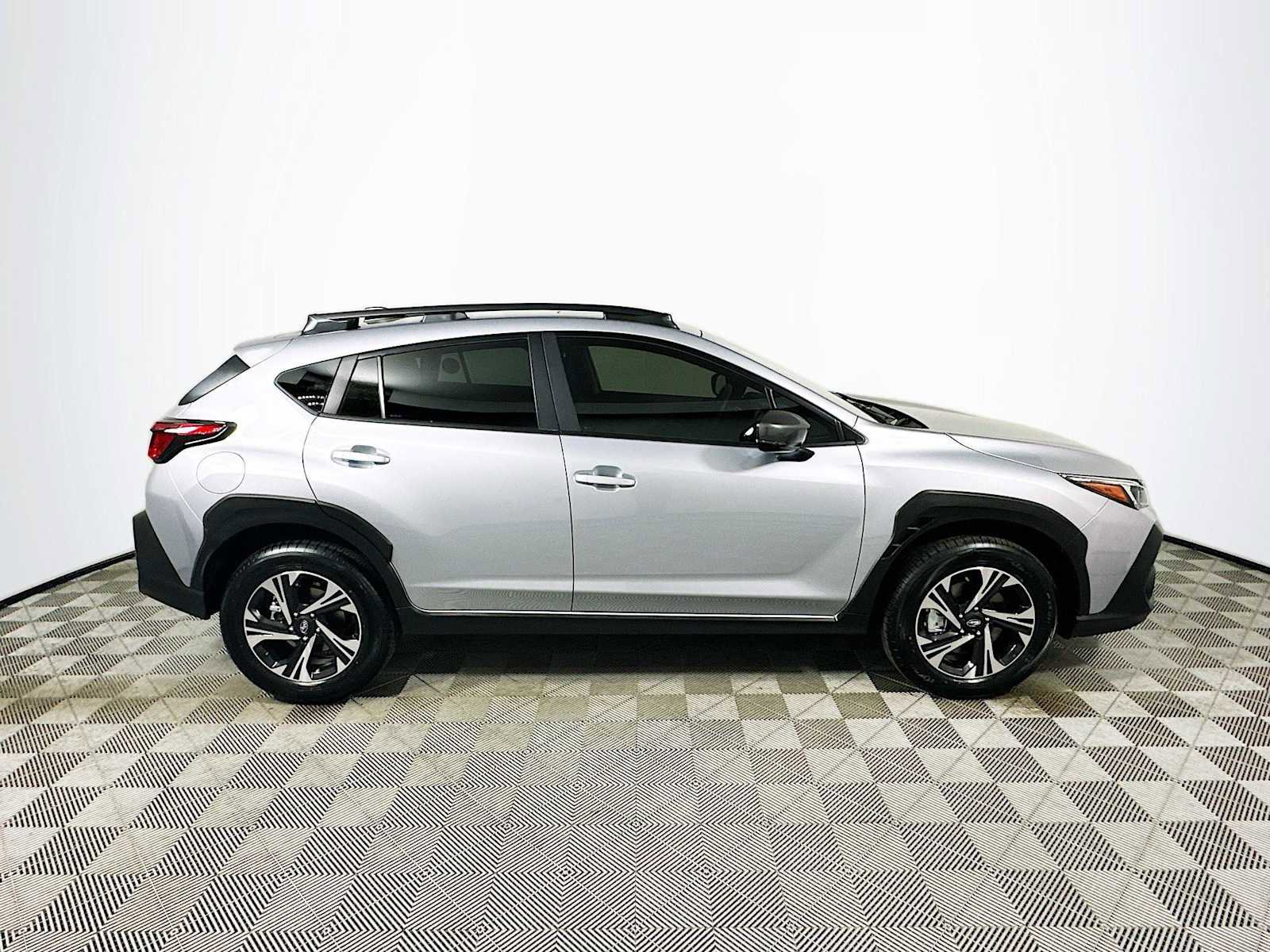 Certified 2025 Subaru Crosstrek 2.0i Premium AWD/4WD image 8
