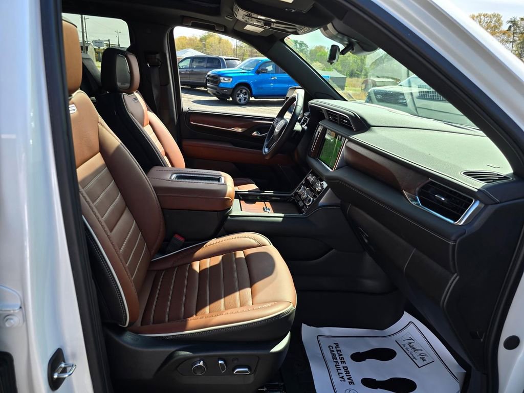 Used 2024 GMC Yukon Denali Ultimate image 14