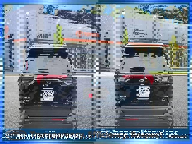 Certified 2023 Toyota RAV4 XLE w/ Convenience Package AWD/4WD image 7