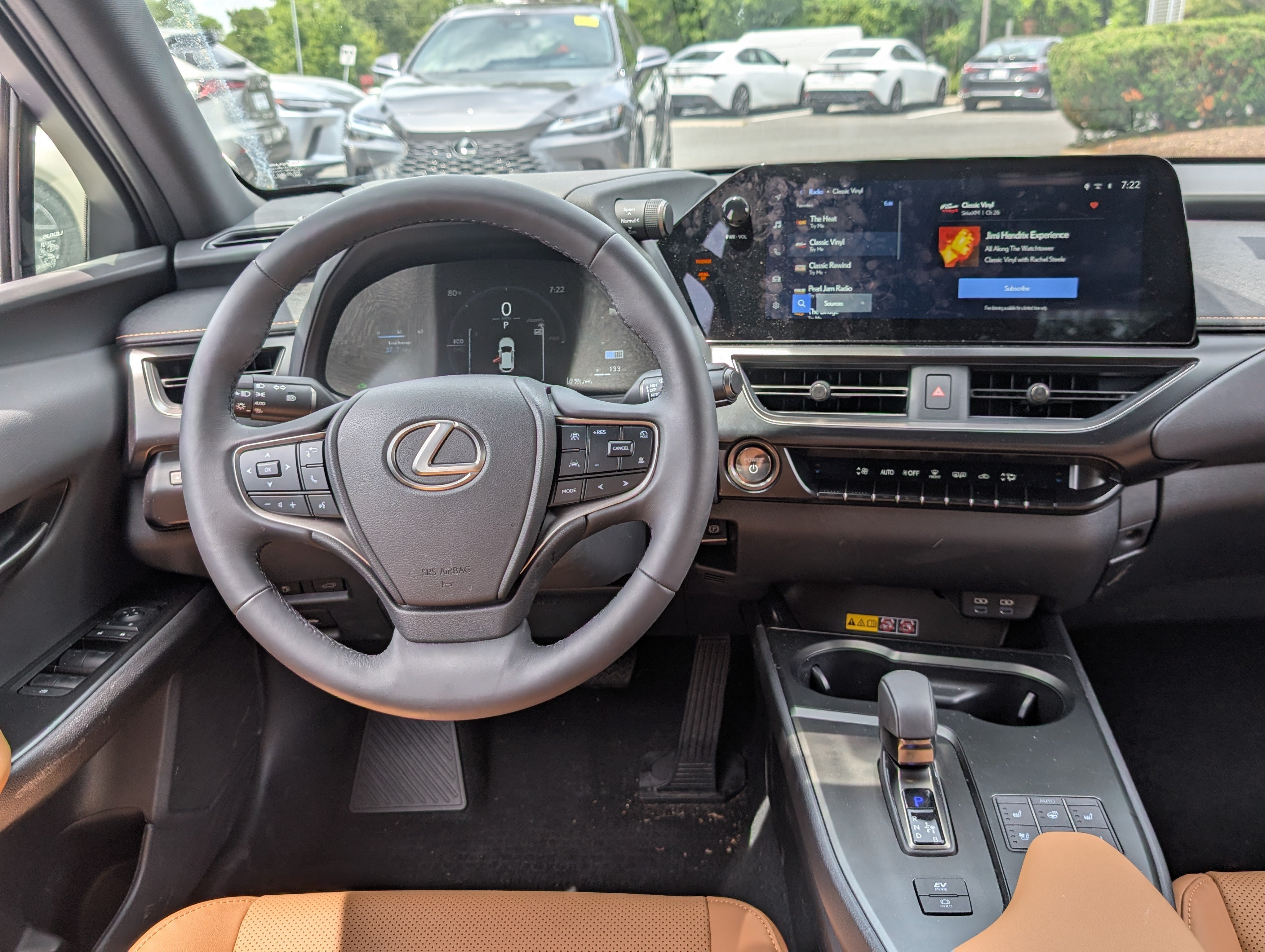 Certified 2025 Lexus UX 300h AWD w/ Accessory Package (Z1) image 17
