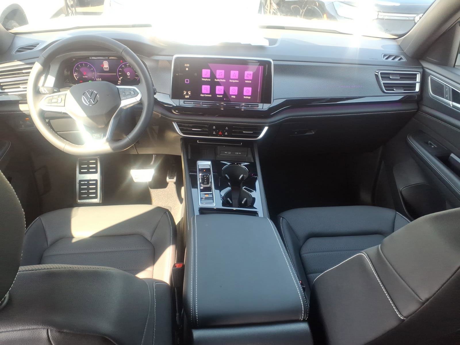 New 2026 Volkswagen Atlas Cross Sport SEL R-Line image 10