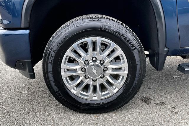 Used 2020 Chevrolet Silverado 2500 High Country w/ Z71 Off-Road Package image 28