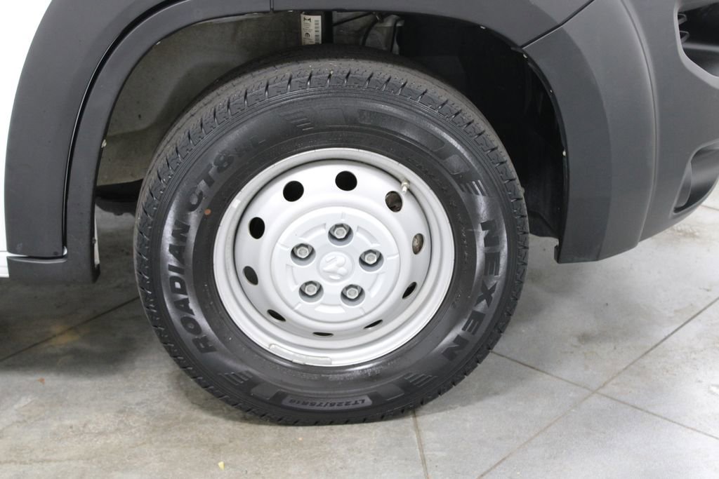 Used 2023 RAM ProMaster 2500 image 12