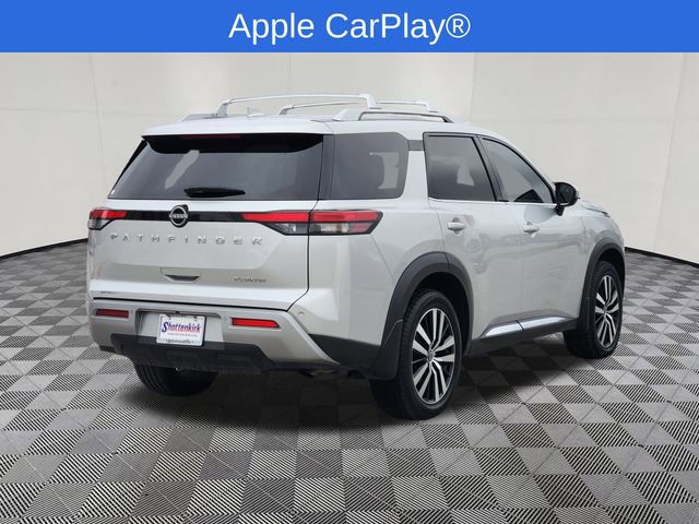 Used 2024 Nissan Pathfinder Platinum w/ Cargo Package FWD image 4