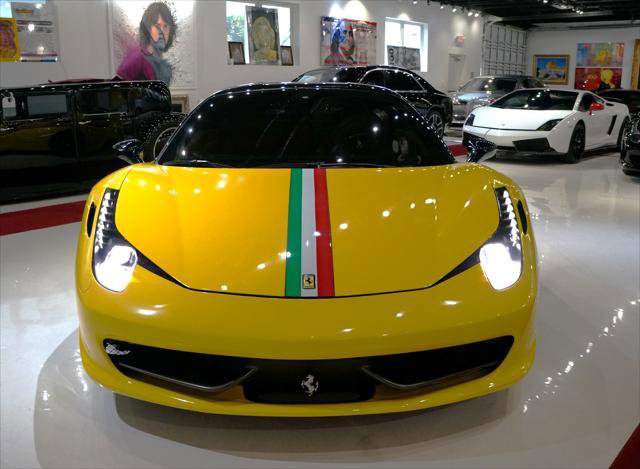 Used 2011 Ferrari 458 Italia Coupe video 2