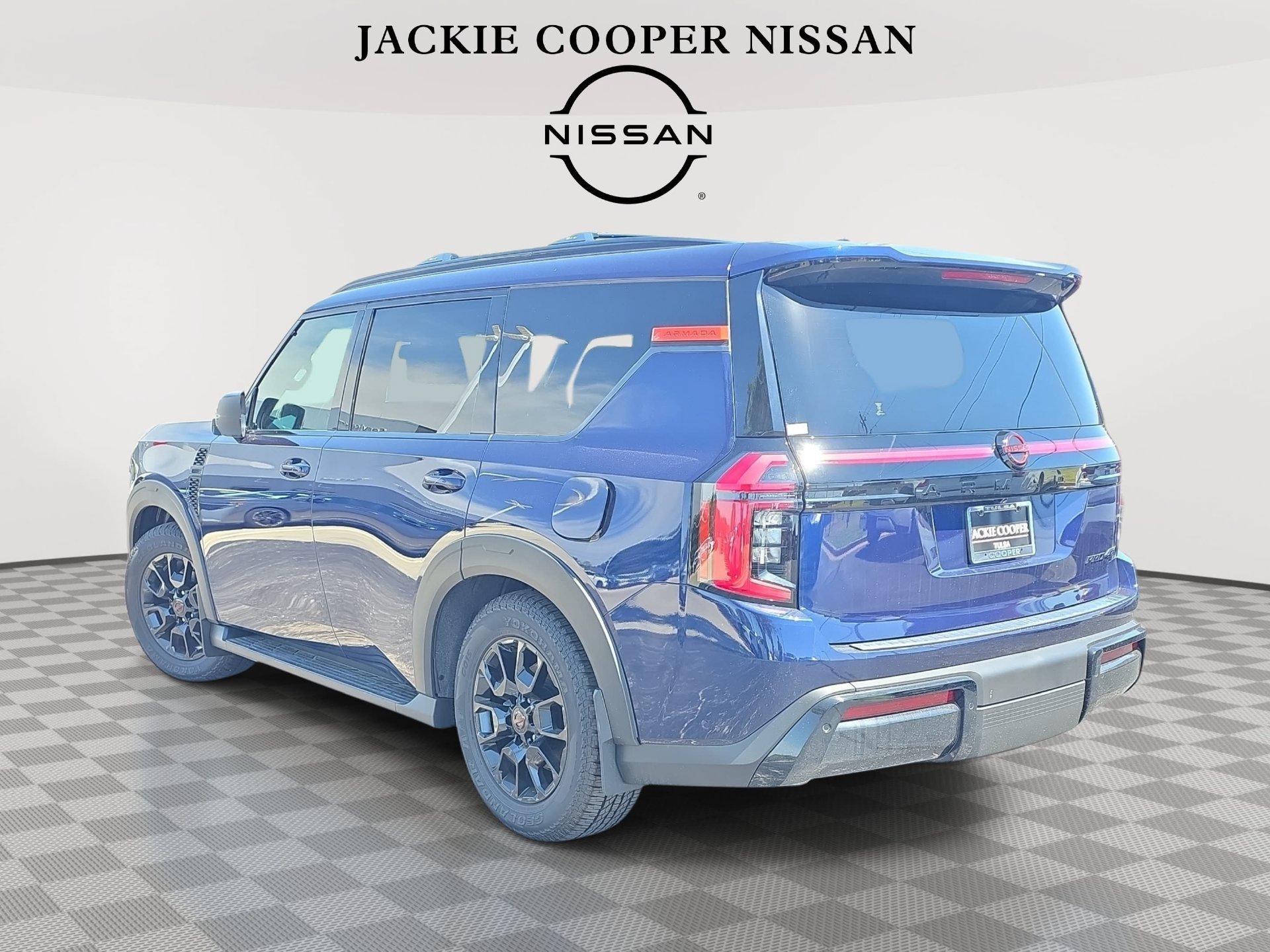 New 2026 Nissan Armada PRO-4X w/ Captain's Chari Seat Package AWD/4WD image 7