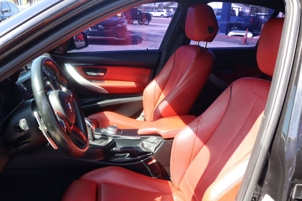 Used 2018 BMW 340i Sedan RWD image 13