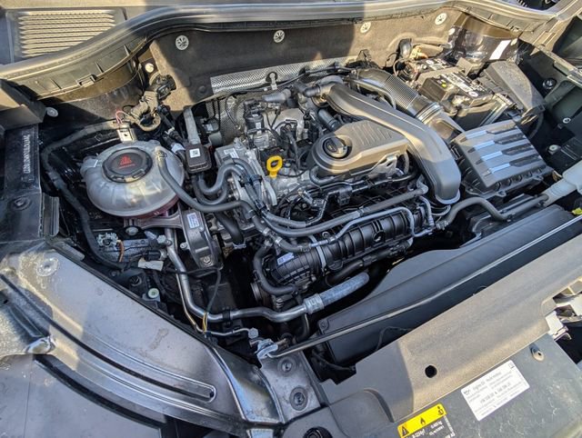 Used 2022 Volkswagen Taos SE image 16