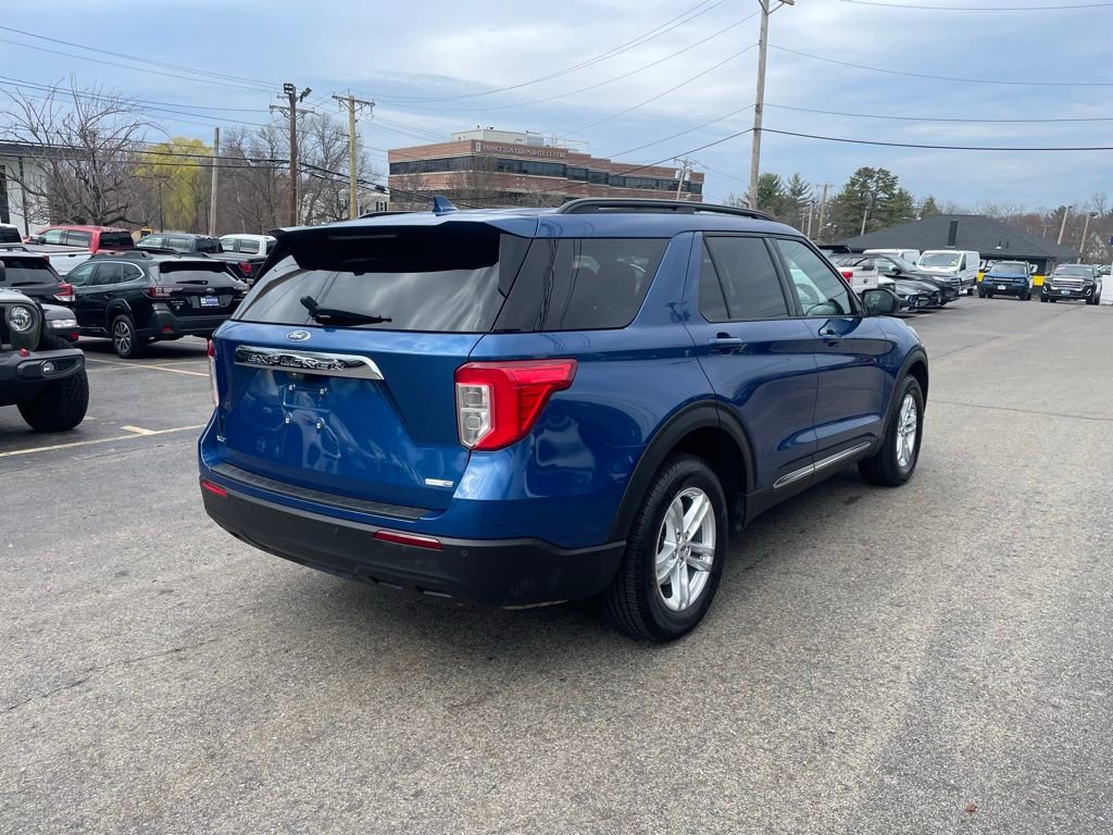 Used 2020 Ford Explorer XLT w/ Comfort Package image 5