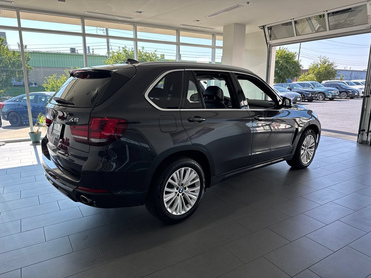 Used 2017 BMW X5 xDrive35i AWD/4WD image 8