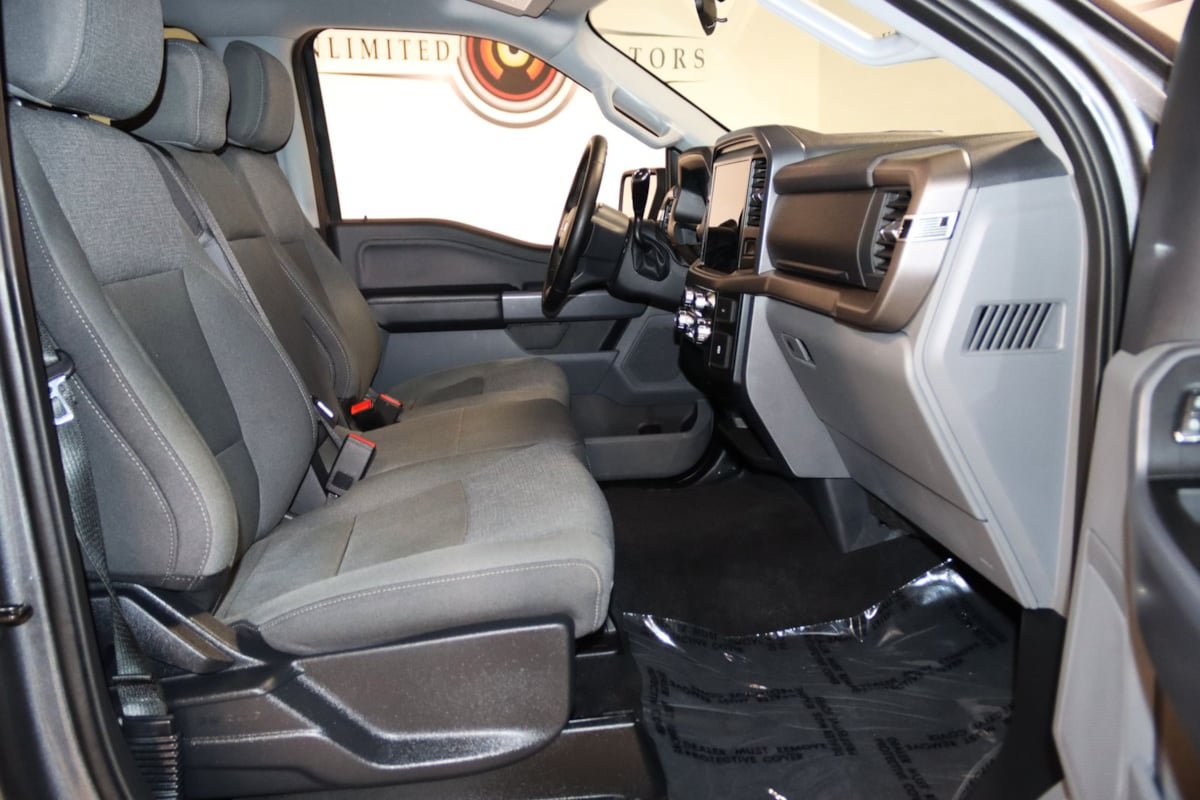 Used 2025 Ford F150 XLT w/ Equipment Group 301A Standard AWD/4WD image 61