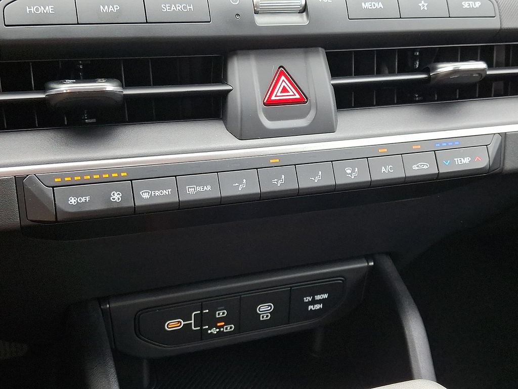 Certified 2025 Kia K4 FWD image 15