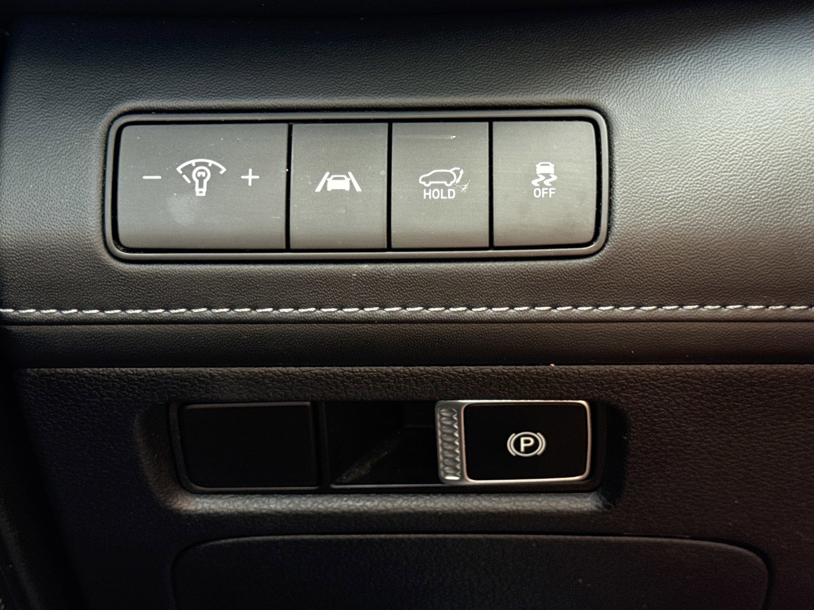 Used 2022 Hyundai Santa Fe SEL w/ Convenience + Premium Package image 19