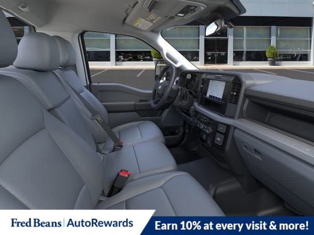 New 2025 Ford F550 4x4 Regular Cab Super Duty w/ XL Chrome Package image 12