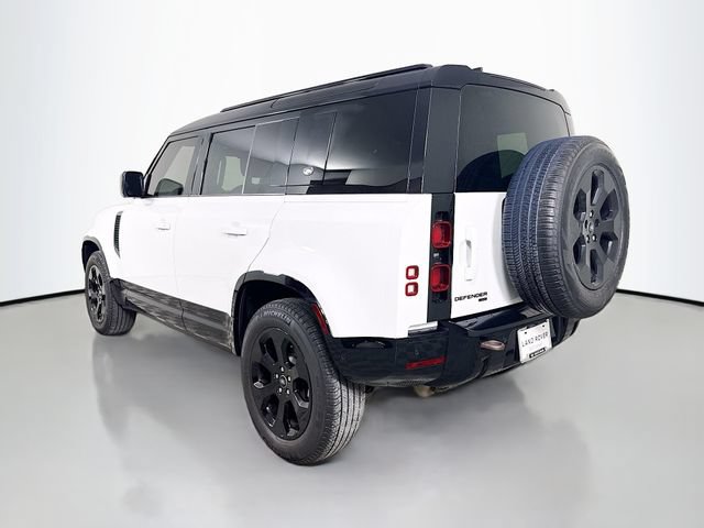 Certified 2022 Land Rover Defender 110 X-Dynamic HSE AWD/4WD image 7