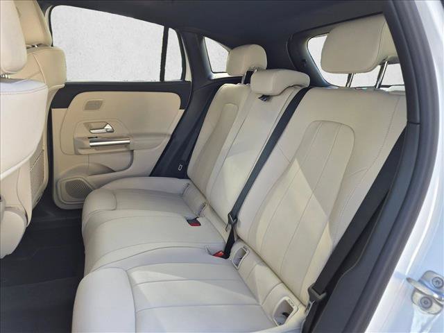 Used 2026 Mercedes-Benz GLA 250 image 17