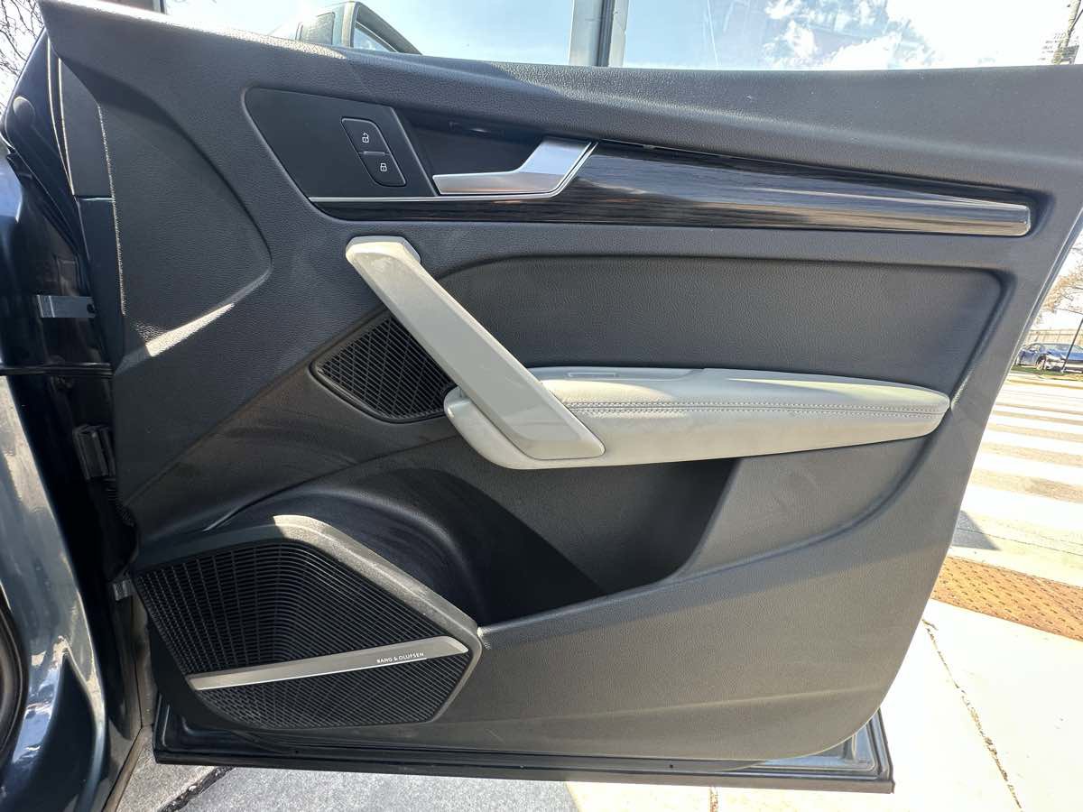 Used 2018 Audi Q5 Prestige AWD/4WD image 33