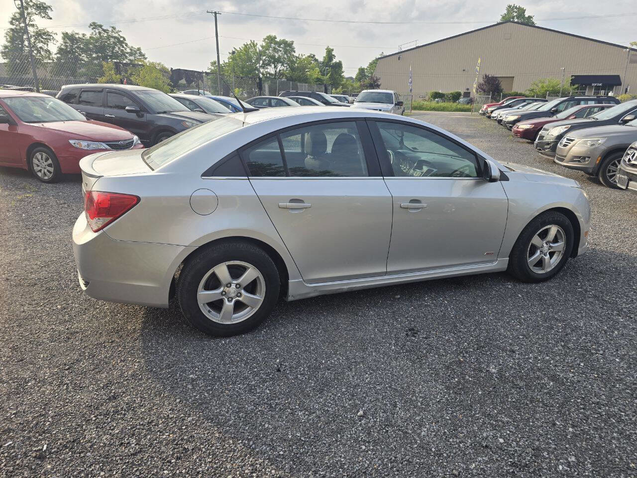 Used 2012 Chevrolet Cruze LT w/ RS Package FWD image 10
