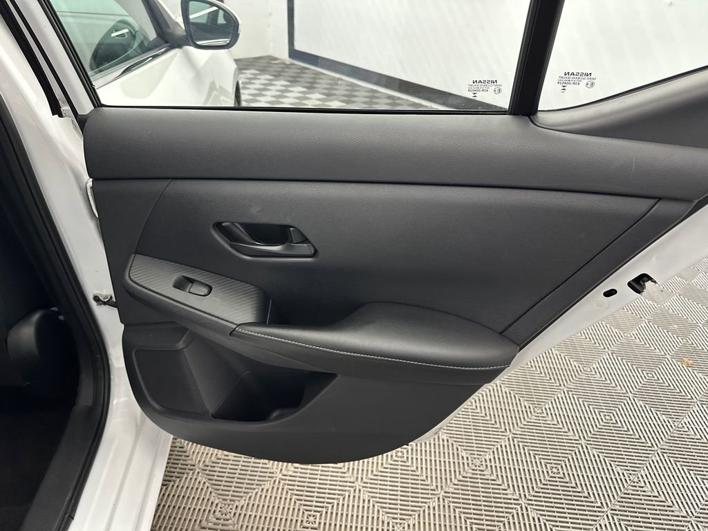 Used 2024 Nissan Sentra SV image 16