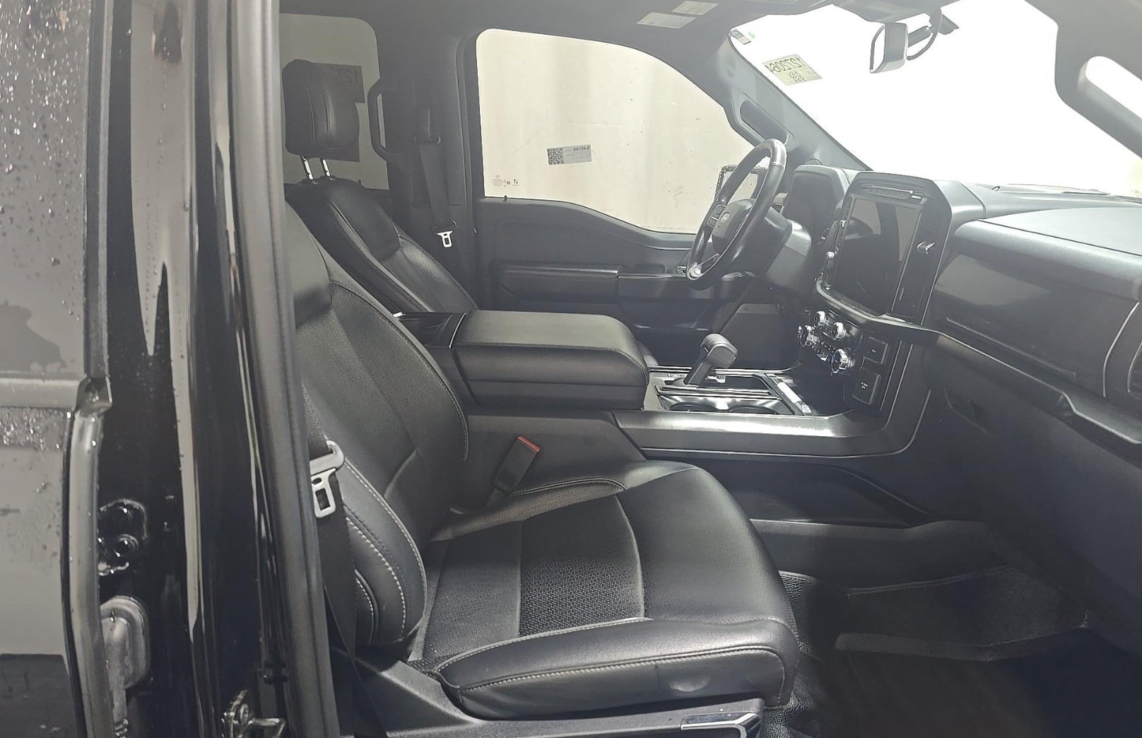 Used 2024 Ford F150 Lariat AWD/4WD image 8