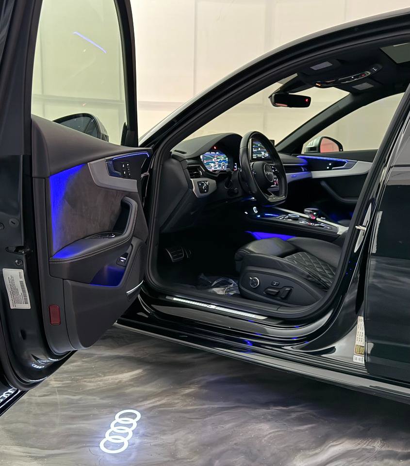 Used 2018 Audi S4 Prestige w/ Prestige Package image 16