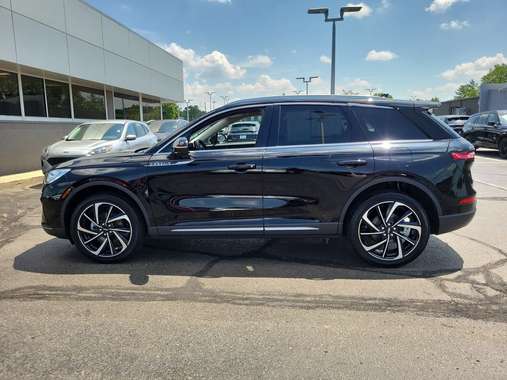 Certified 2024 Lincoln Corsair Reserve w/ Equipment Group 201A AWD/4WD image 7