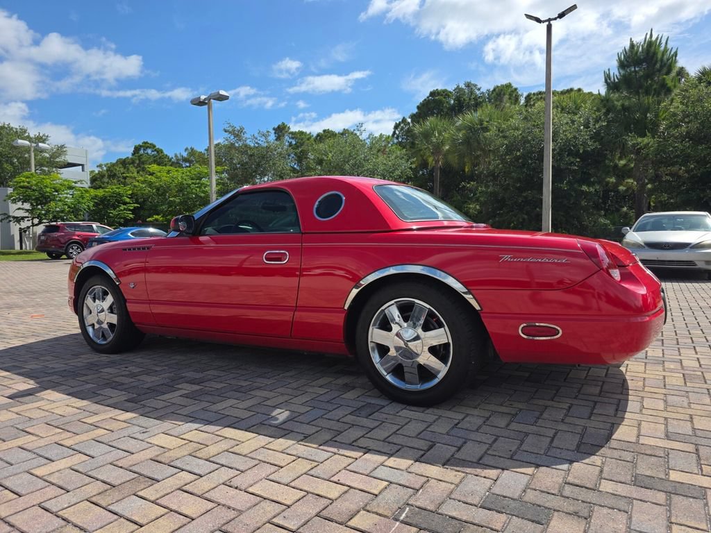 Used 2002 Ford Thunderbird RWD image 7