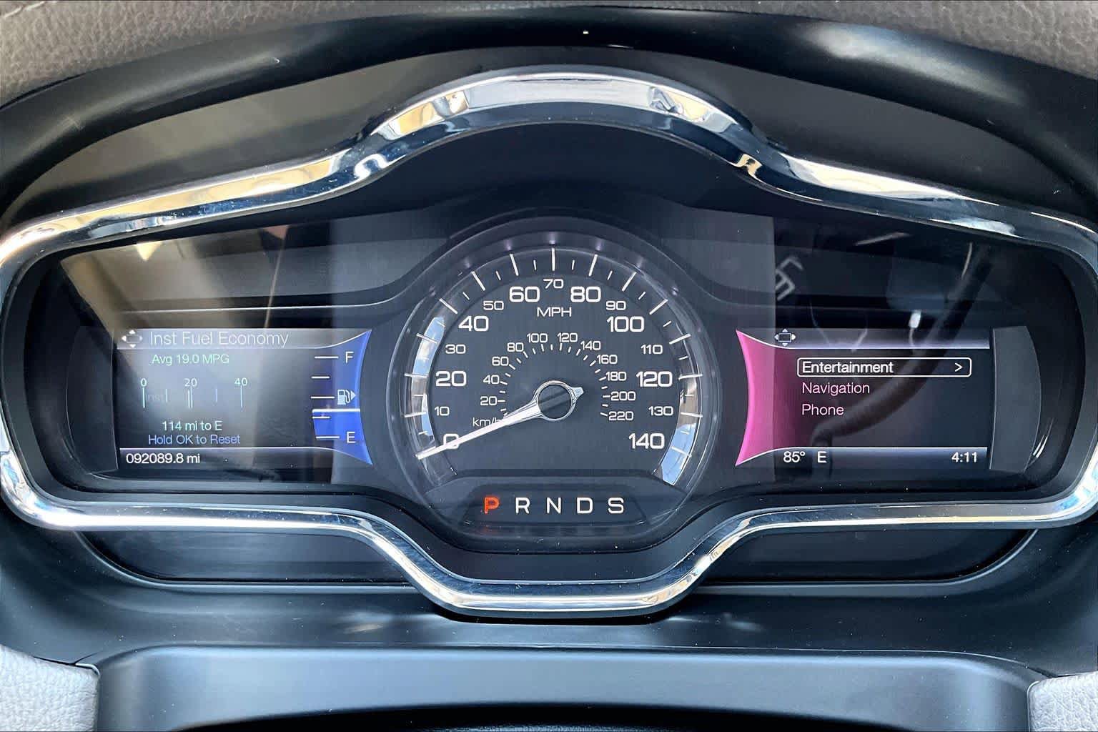 Used 2018 Lincoln MKT AWD image 28