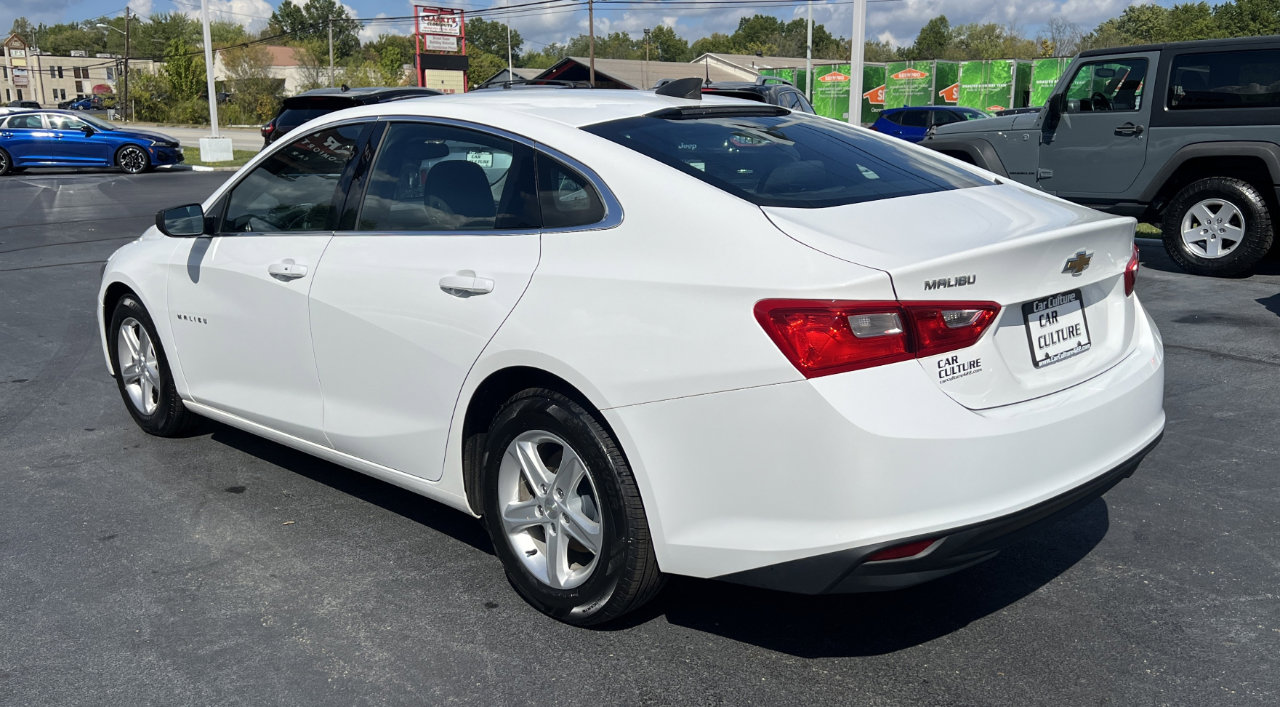 Used 2020 Chevrolet Malibu LS image 14