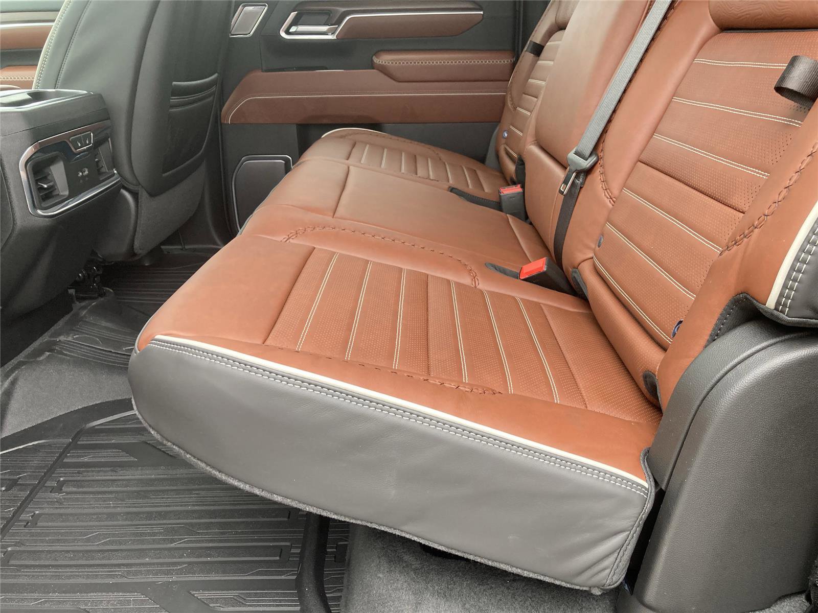 New 2026 GMC Sierra 2500 Denali Ultimate image 24