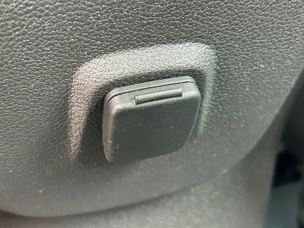 Used 2017 Ford Escape S FWD image 20