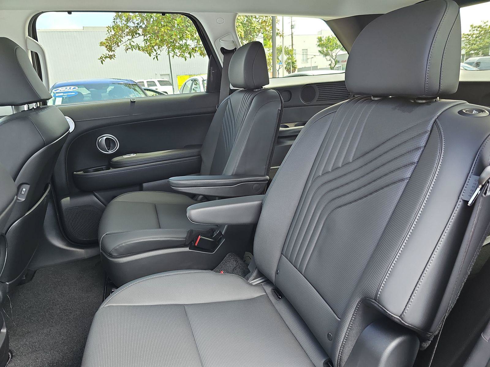 New 2026 Hyundai Palisade FWD Hybrid image 16