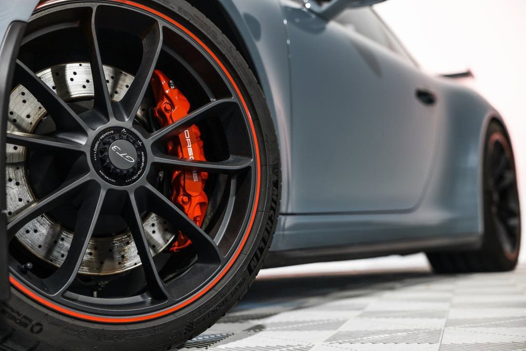 Used 2018 Porsche 911 GT3 w/ Sport Chrono Package image 11