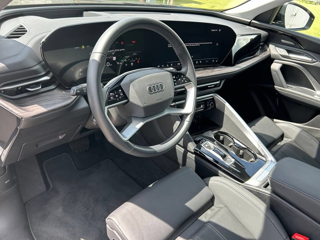 Used 2025 Audi Q5 Premium Plus AWD/4WD image 16