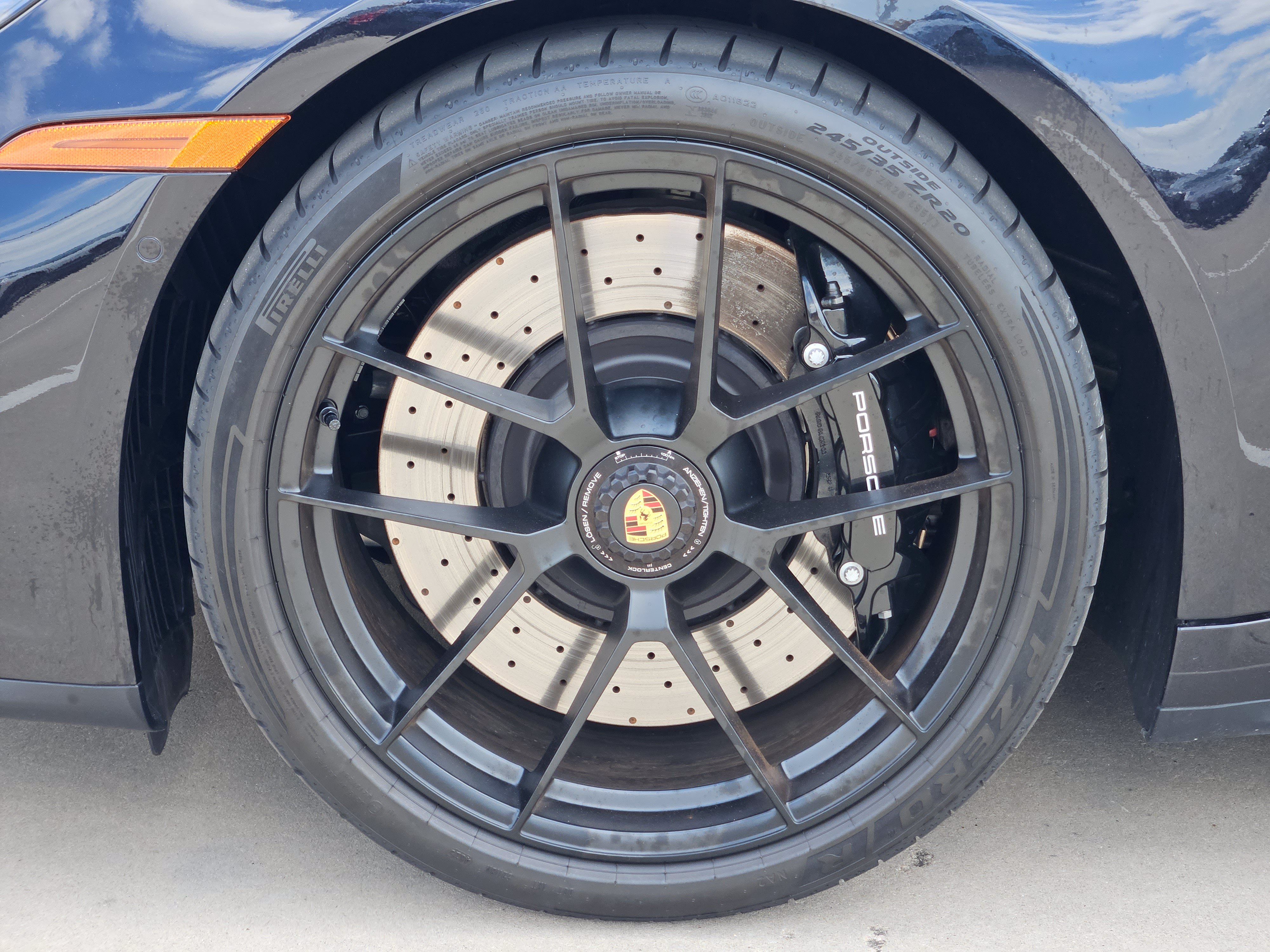 Certified 2026 Porsche 911 Targa 4 GTS AWD/4WD image 14
