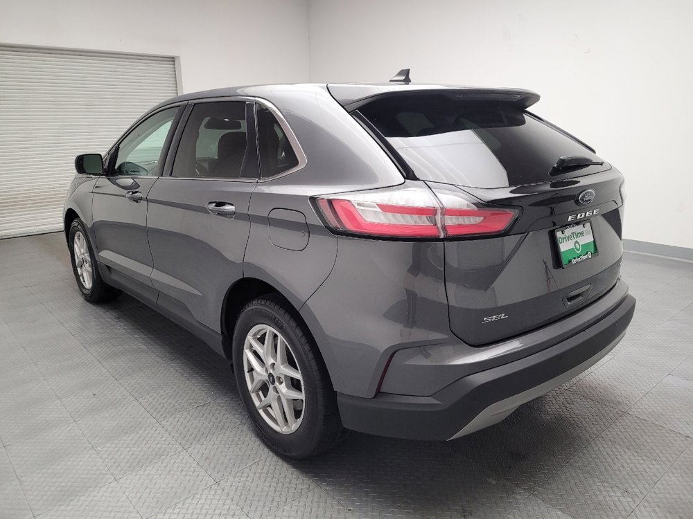 Used 2024 Ford Edge SEL image 5