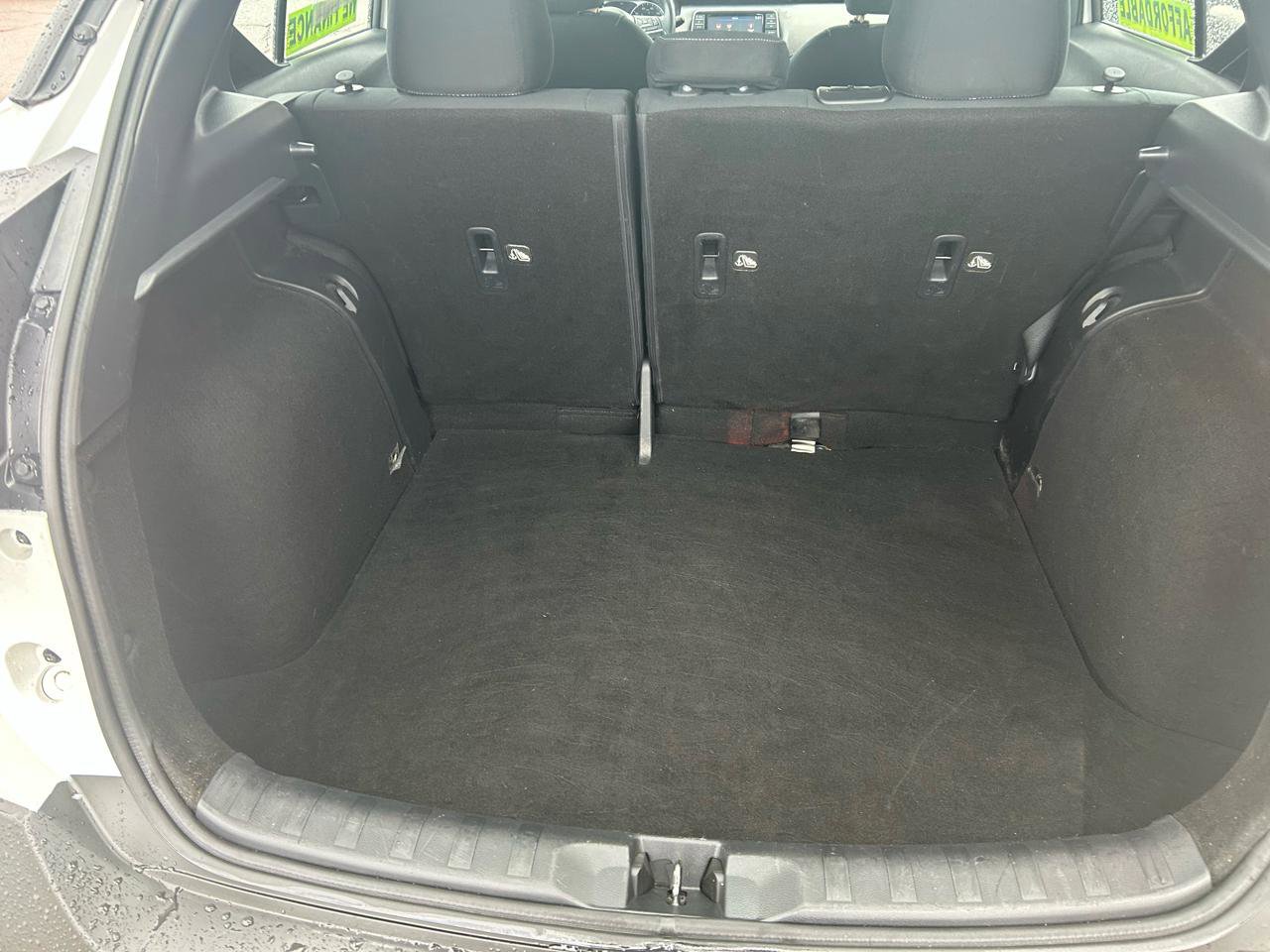 Used 2020 Nissan Kicks S FWD image 17