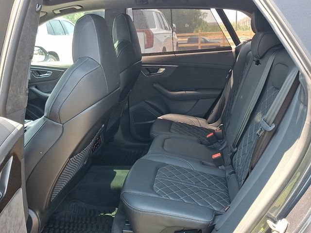 Used 2022 Audi SQ8 Prestige AWD/4WD image 8