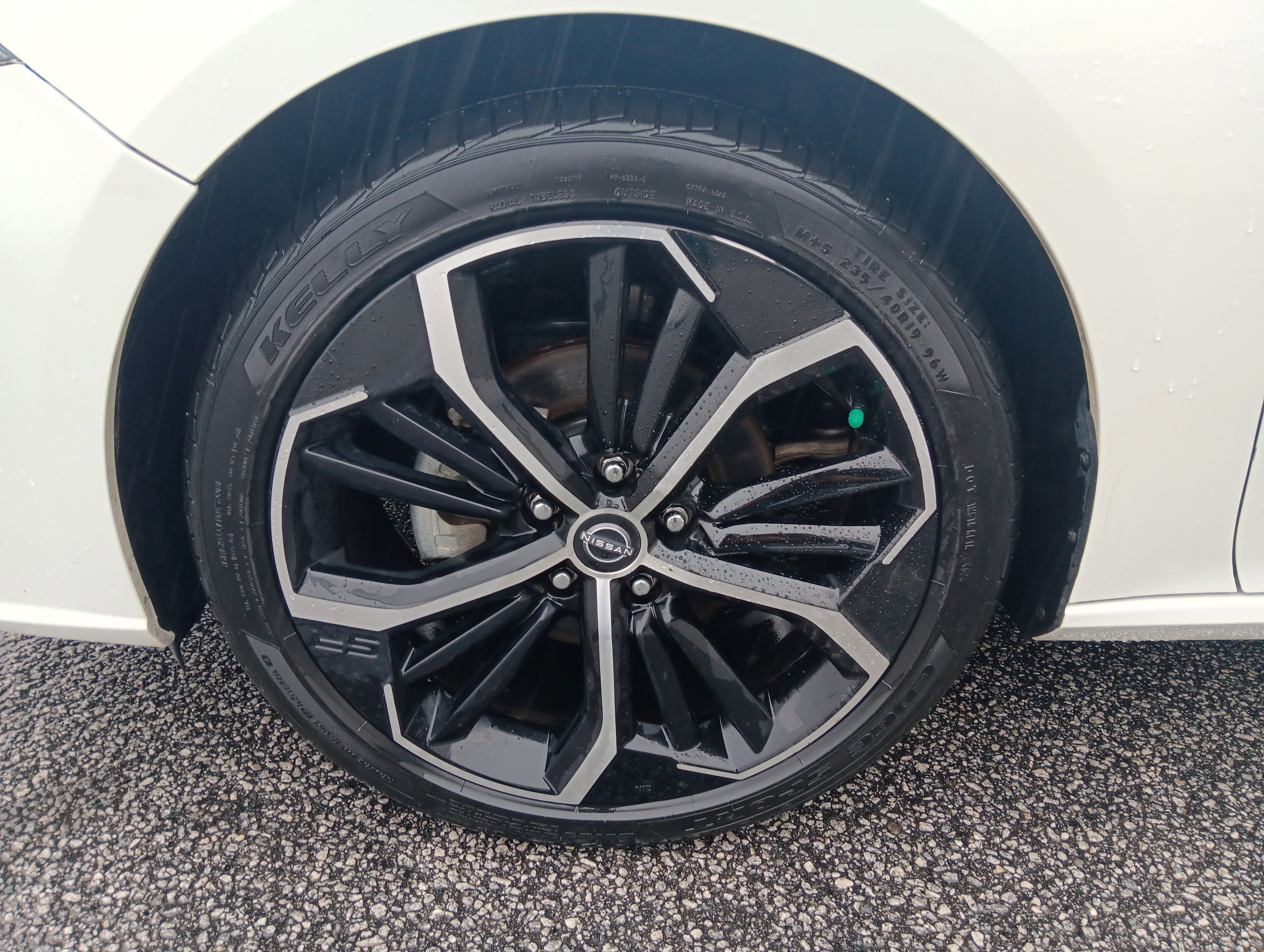 Used 2024 Nissan Altima 2.5 SR image 2