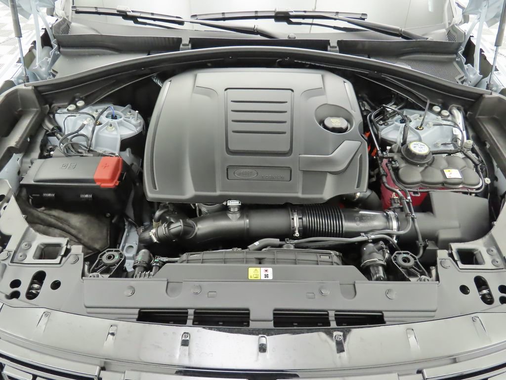 Used 2025 Land Rover Range Rover Velar Dynamic SE AWD/4WD image 29