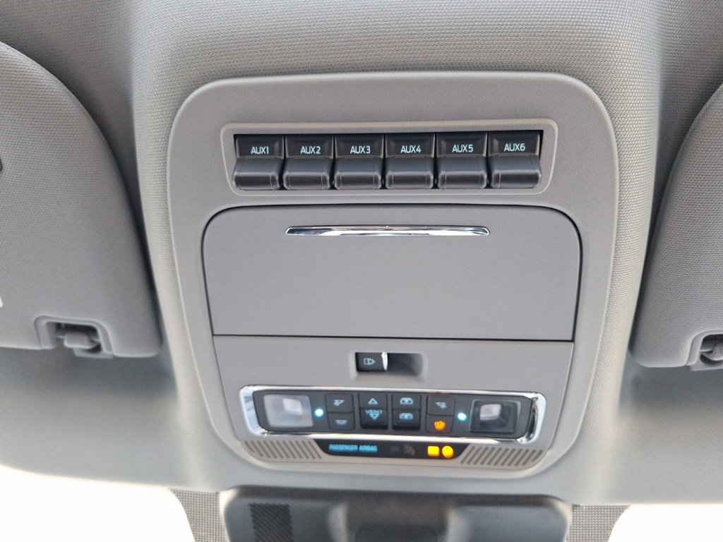 New 2026 Ford F250 Lariat w/ Lariat Premium Package image 15